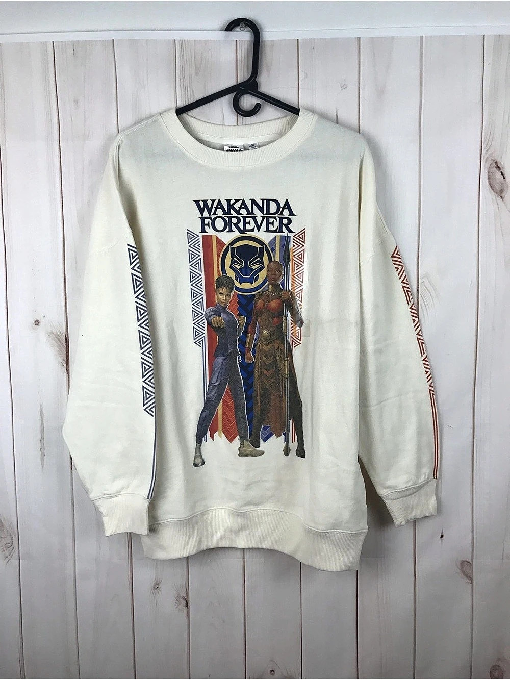 Marvel Black Panther Wakanda Forever Crewneck Sweatshirt, Cream & Blue, Small